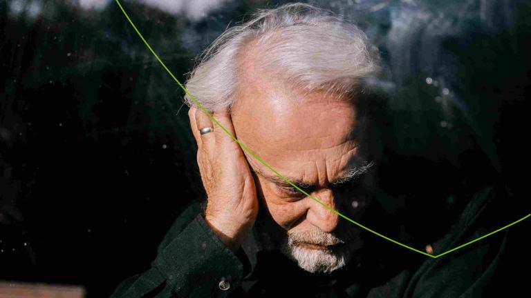 Effecten van het Dragen van een Pet op Haaruitval: Feiten en Tips