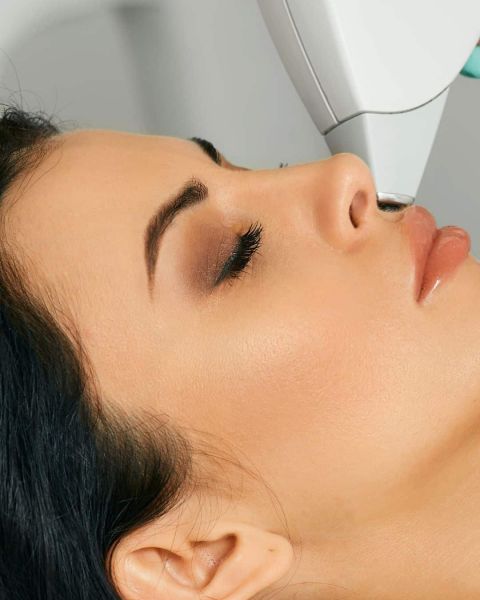 Revolutionaire Laser Gezichtsontharing: Langdurig Gladde Huid zonder Gedoe